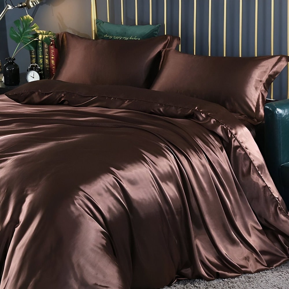 Osterly Mulberry Silk Duvet Set – Cooling Reversible Bedding
