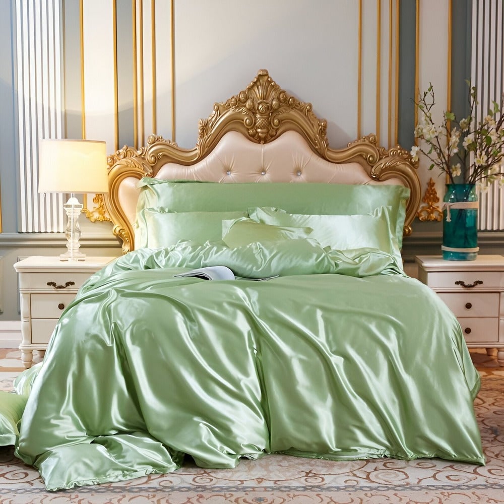 Osterly Mulberry Silk Duvet Set – Cooling Reversible Bedding