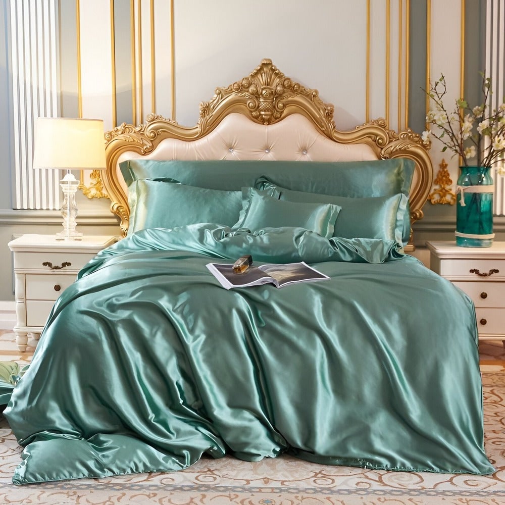 Osterly Mulberry Silk Duvet Set – Cooling Reversible Bedding