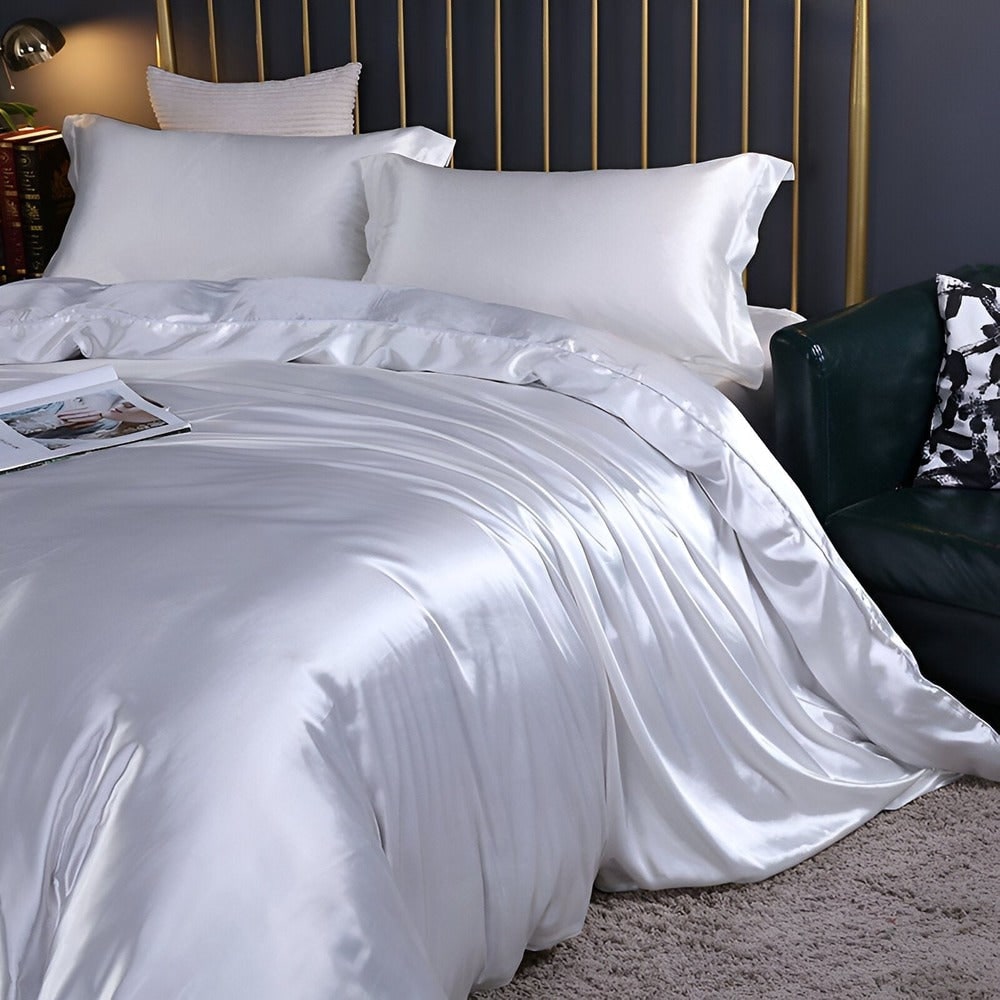 Osterly Mulberry Silk Duvet Set – Cooling Reversible Bedding