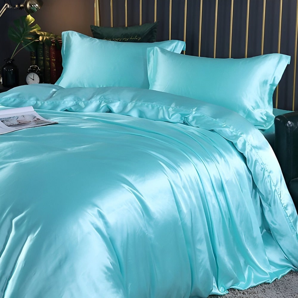 Osterly Mulberry Silk Duvet Set – Cooling Reversible Bedding