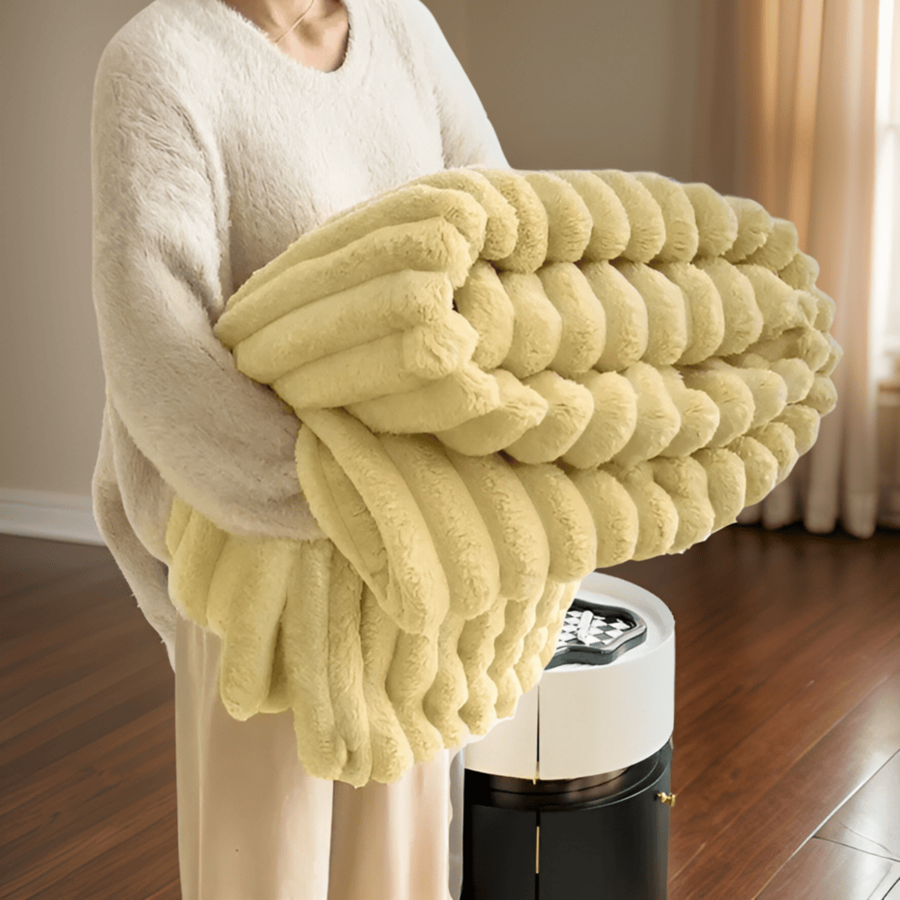 Osterly Fleece Throw Blanket – Large Soft Plush Sofa Drape