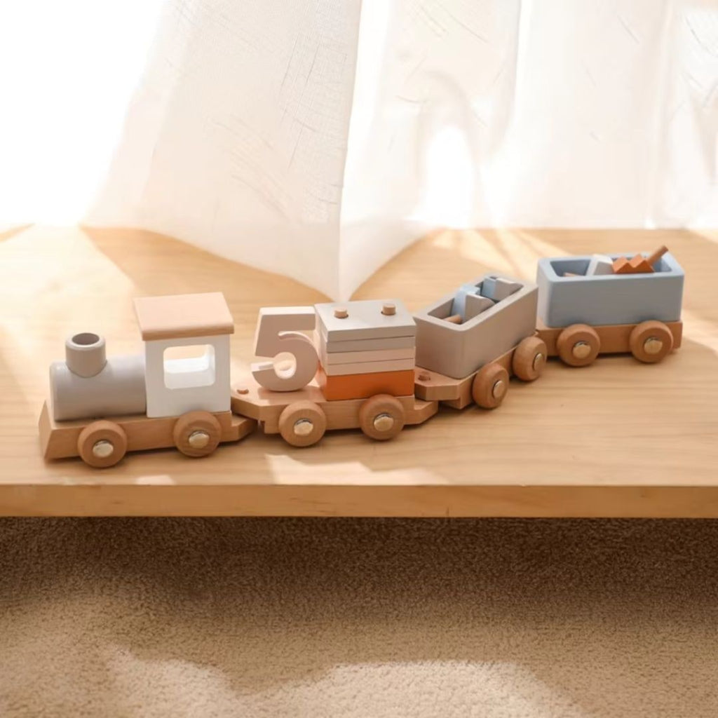 Osterly Wooden Train Set – Fine Motor Skills Learning Toy